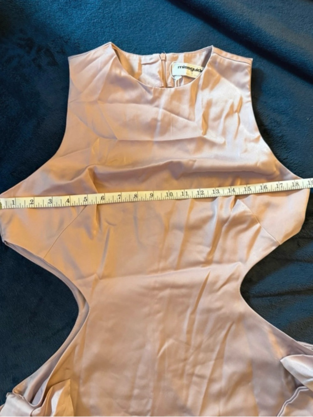 ❤️Final Price. Missguided satin cut-out waist bow detail mini dress - Picture 8 of 10